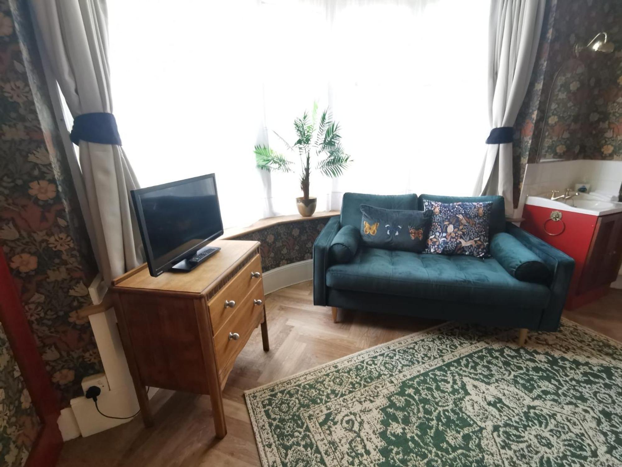 William Morris, Spacious Ground Floor Lux Double Bedroom Bexhill-on-Sea Ngoại thất bức ảnh